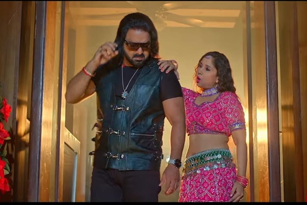 पावर स्टार पवन सिंह के ‘आरा के सारा’ गाने ने मचाया धमाल, रिलीज होते चालू हुआ व्यूज का मीटर